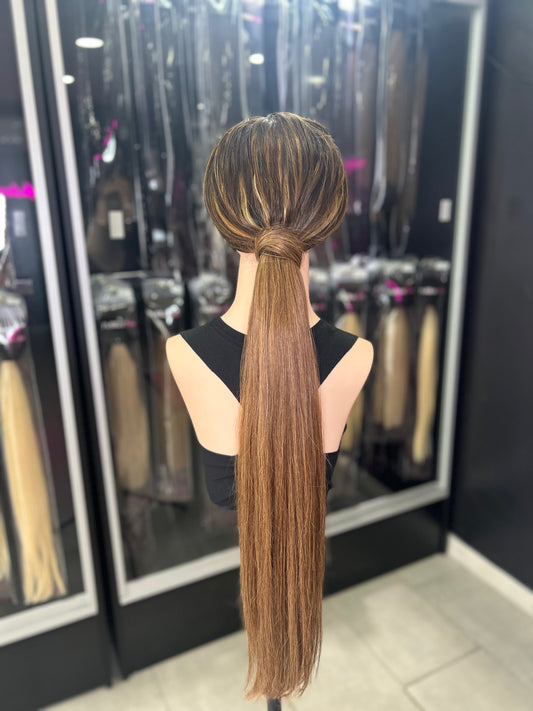 Ponytails Marrón Claro