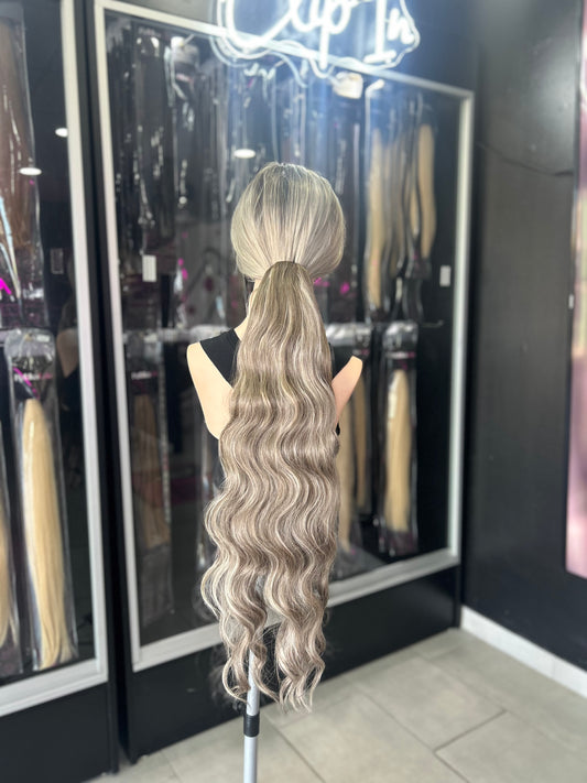 Synthetic Pony: Blond Highlights